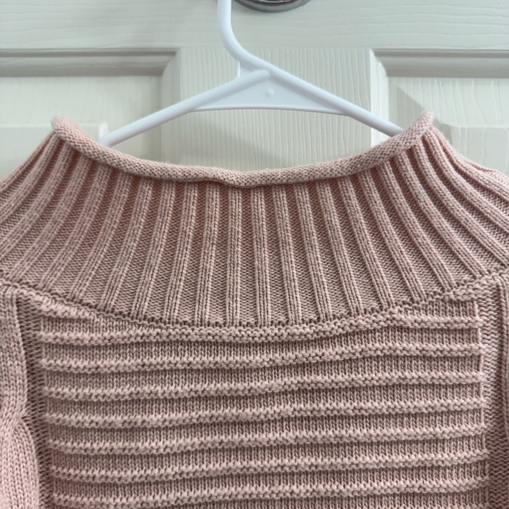 Cozy Pink Cable Knit Sweater - Picture 3 of 6